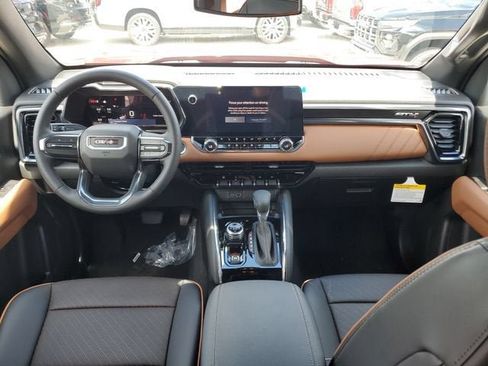 New 2026 GMC Canyon AT4 w/ AT4 Premium Package AWD/4WD image 12