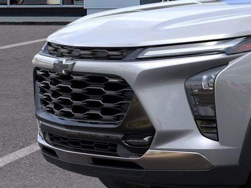 New 2026 Chevrolet Trax ACTIV FWD image 13