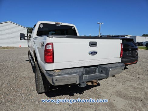 Used 2015 Ford F250 XLT w/ XLT Premium Package AWD/4WD image 9