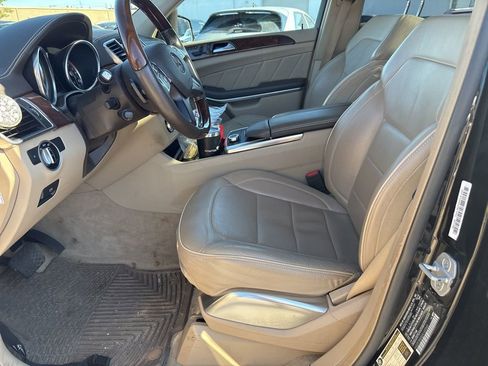Used 2013 Mercedes-Benz GL 320 BlueTEC 4MATIC image 11