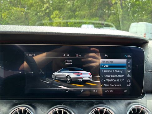 Used 2020 Mercedes-Benz E 450 4MATIC Cabriolet image 37