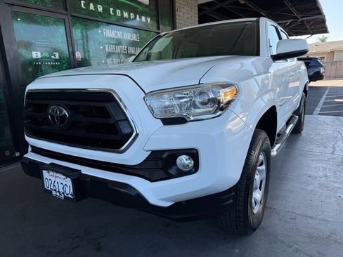 Used 2021 Toyota Tacoma SR5 image 3