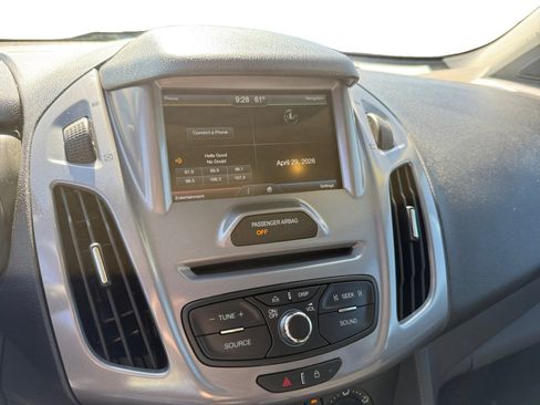 Used 2015 Ford Transit Connect XLT FWD image 12