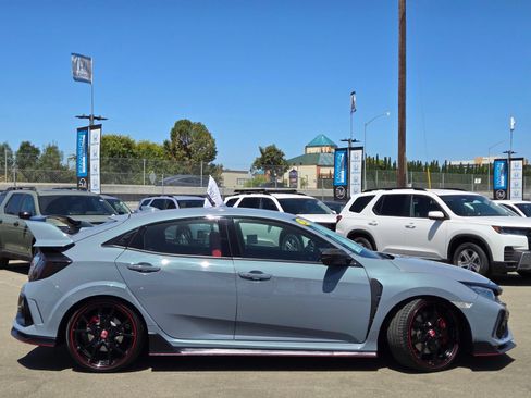 Used 2021 Honda Civic Type R image 8