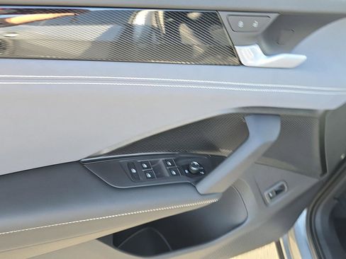 New 2026 Volkswagen Tiguan SE image 15