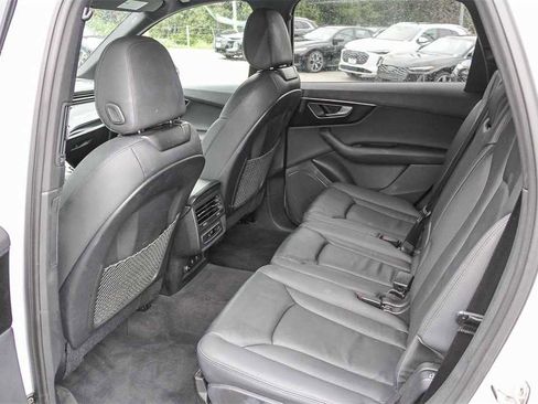 Used 2023 Audi Q7 2.0T Premium w/ Towing Package image 17