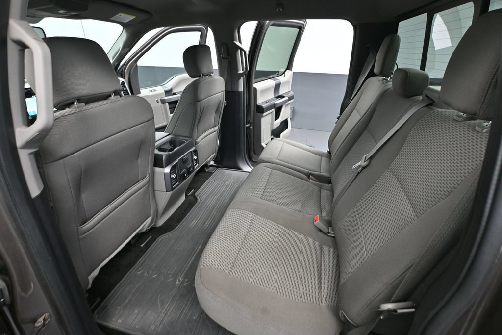 Used 2018 Ford F150 XLT w/ Equipment Group 302A Luxury AWD/4WD image 30