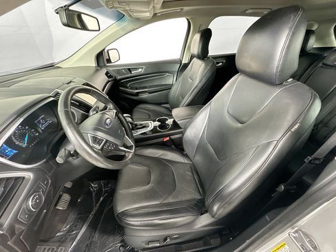Used 2015 Ford Edge Titanium w/ Equipment Group 301A AWD/4WD image 21