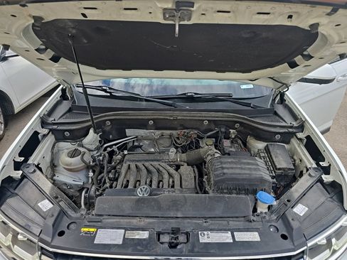 Used 2018 Volkswagen Atlas SEL Premium AWD/4WD image 16