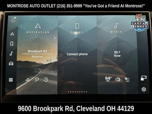 Used 2024 Land Rover Discovery Dynamic SE image 20