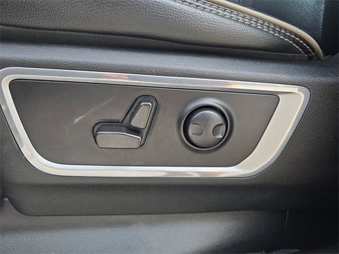 Certified 2022 RAM 1500 Laramie image 15