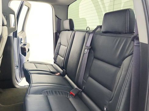 Used 2017 GMC Sierra 1500 SLE w/ SLE Value Package AWD/4WD image 27