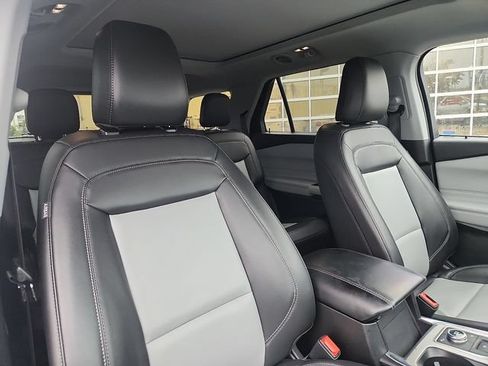 Certified 2023 Ford Explorer XLT w/ Equipment Group 202A AWD/4WD image 34
