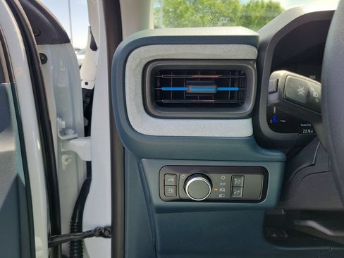 New 2026 Ford Maverick XLT FWD image 22