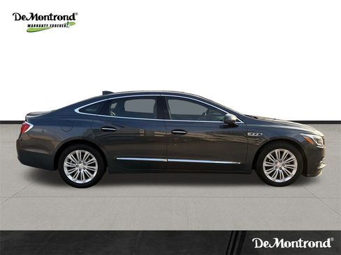 Used 2019 Buick LaCrosse Essence w/ Sun and Shade Package image 4