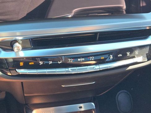 New 2026 Cadillac Lyriq Premium Luxury AWD/4WD image 25