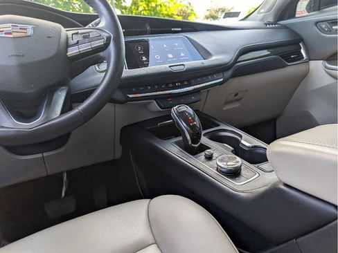 Used 2020 Cadillac XT4 Premium Luxury w/ Driver Awareness Package FWD image 24