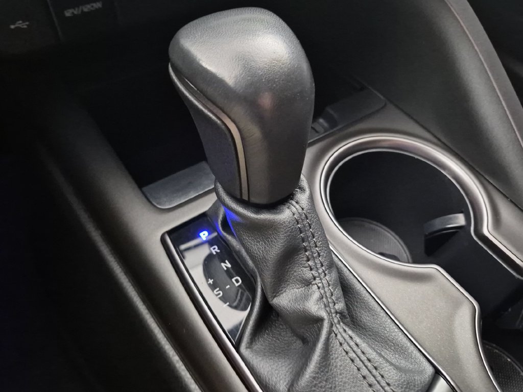 Used 2023 Toyota Camry XSE FWD image 17