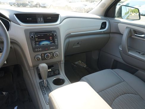 Used 2016 Chevrolet Traverse LS AWD/4WD image 21