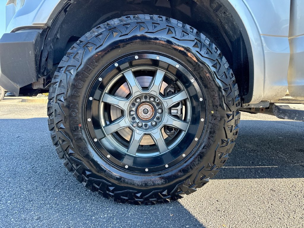 Used 2017 Ford F150 XLT w/ Equipment Group 301A Mid AWD/4WD image 26
