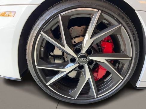 Used 2022 Audi R8 V10 performance image 9