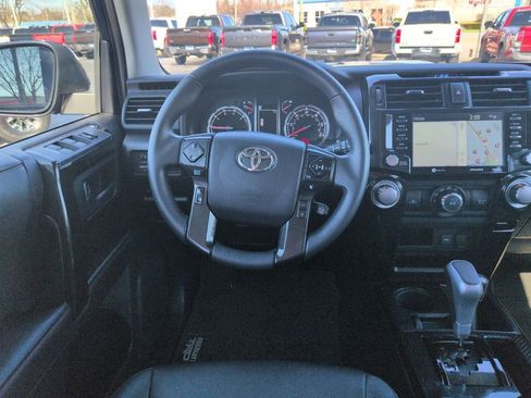 Used 2021 Toyota 4Runner TRD Off-Road Premium w/ Moonroof Package image 13