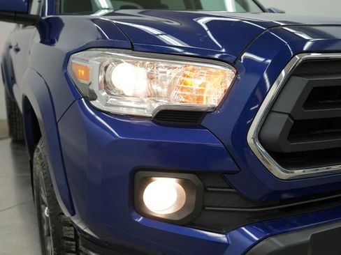 Used 2023 Toyota Tacoma SR5 AWD/4WD image 57