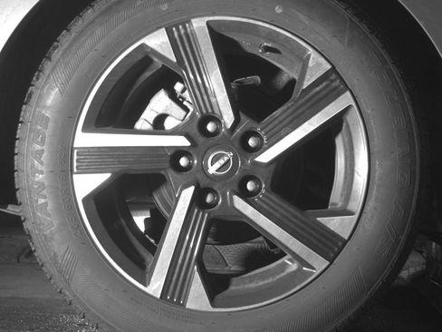 Used 2024 Nissan Sentra SV FWD image 15