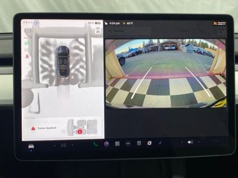 Used 2023 Tesla Model Y Long Range image 32