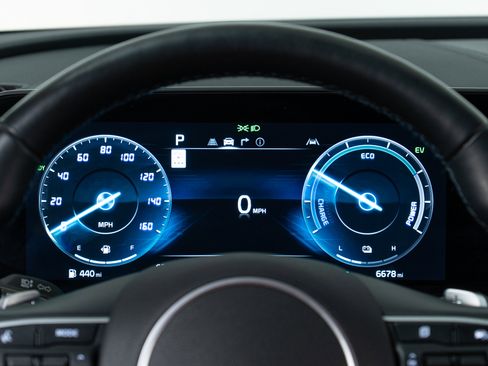 Used 2025 Kia Sportage SX Prestige image 18