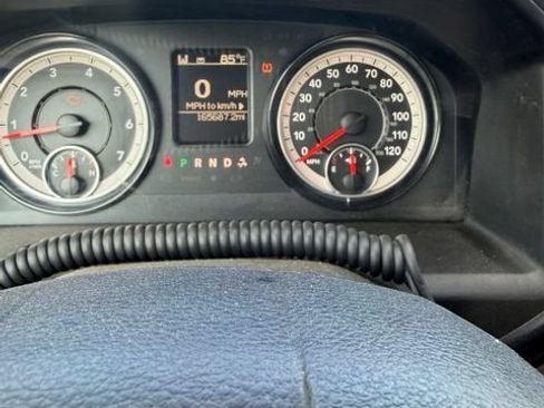Used 2017 RAM 2500 Tradesman w/ Chrome Appearance Group AWD/4WD image 6