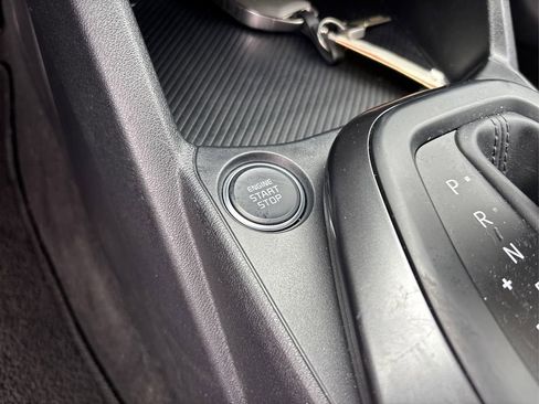 Used 2025 Kia K4 LXS image 28