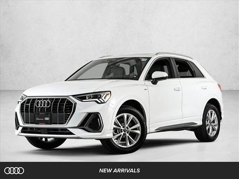 Certified 2025 Audi Q3 2.0T Premium w/ Convenience Package image 1