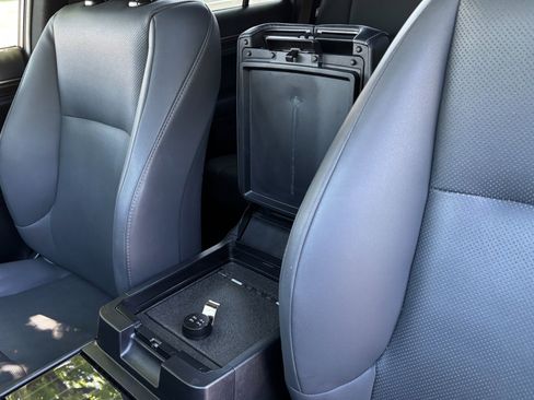 Used 2023 Lexus GX 460 Premium w/ Premium Plus Package AWD/4WD image 15