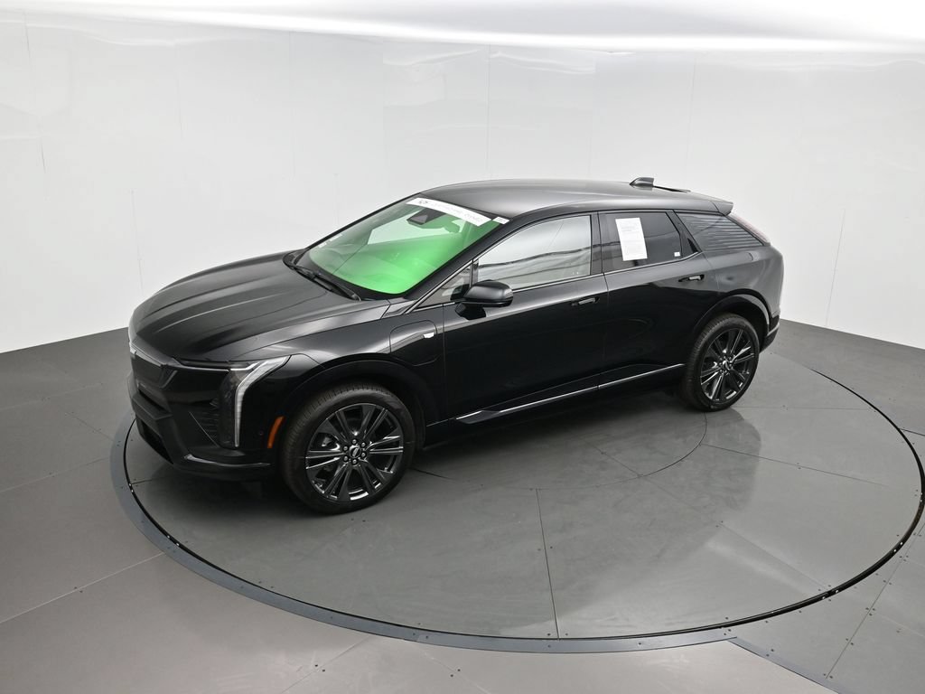 Certified 2025 Cadillac Optiq Sport 2 AWD/4WD image 41
