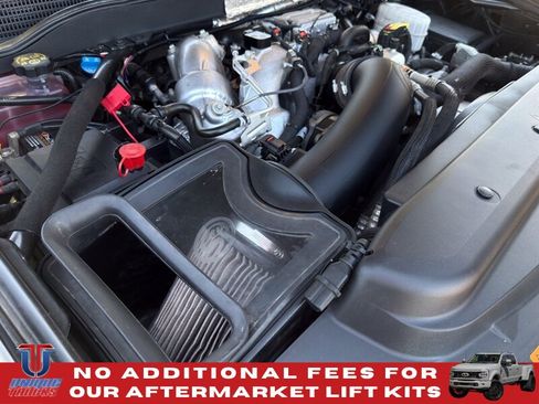Used 2019 Chevrolet Silverado 2500 LT w/ Midnight Edition AWD/4WD image 18