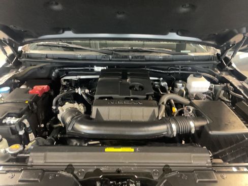Used 2024 Nissan Frontier SV w/ Technology Package image 22