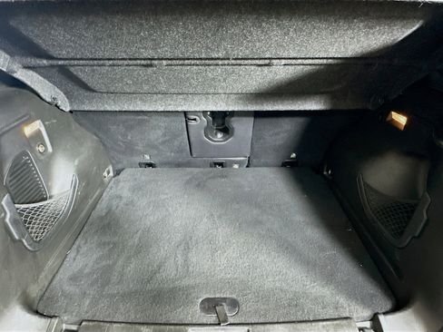 Used 2016 Jeep Renegade Limited FWD image 29