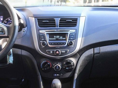Used 2017 Hyundai Accent SE image 13