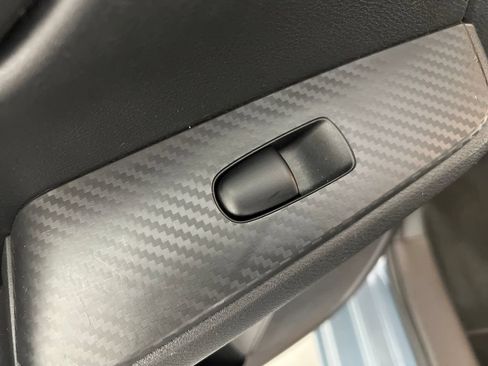 Used 2024 Nissan Sentra SV FWD image 19