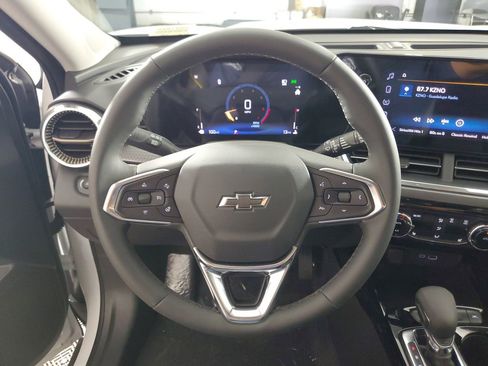New 2026 Chevrolet Trax ACTIV FWD image 21