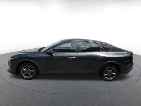 Used 2025 Kia K4 FWD image 8