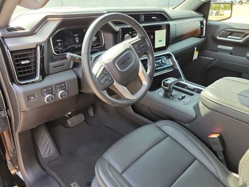 Used 2025 GMC Sierra 1500 Denali AWD/4WD image 16
