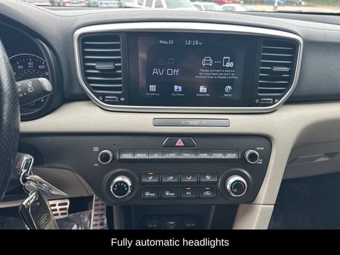 Used 2020 Kia Sportage S FWD image 11