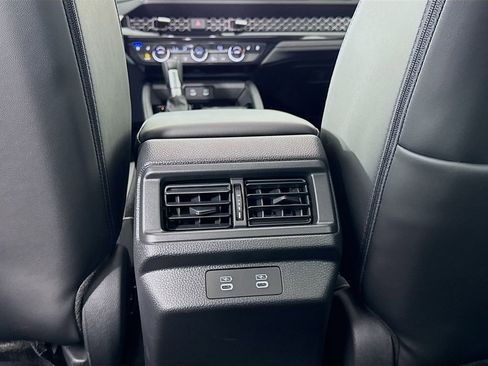 Used 2025 Honda Accord Touring image 32