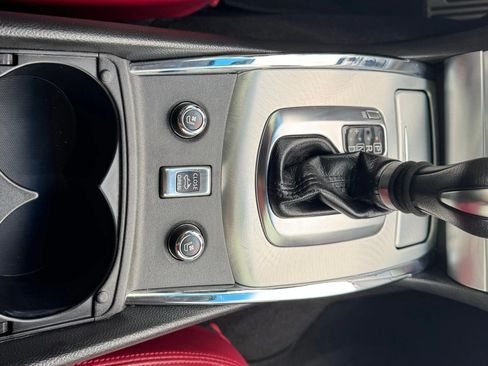 Used 2013 INFINITI G37 IPL RWD image 26