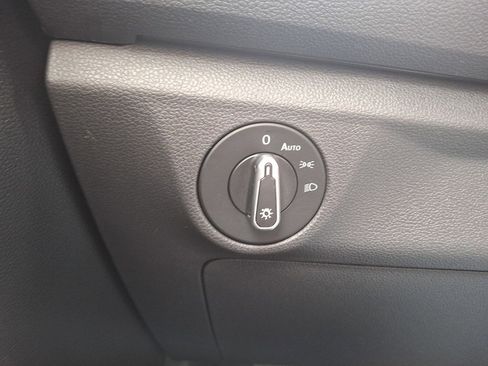 Used 2021 Volkswagen Jetta S w/ Driver Assistance Package image 25