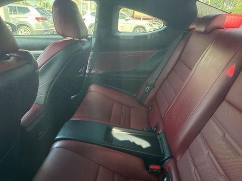 Used 2016 Lexus RC 200t RWD image 5