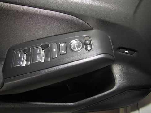 Certified 2025 Honda Civic Sport image 11