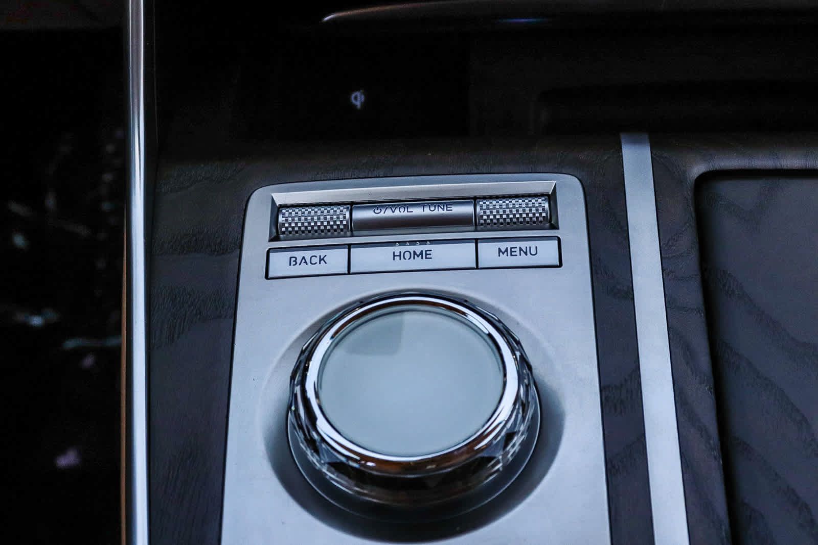 Used 2024 Genesis GV80 2.5T w/ Advanced Package AWD/4WD image 25